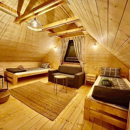 Wypoczynek Pod Lipami Bed & Breakfast รูเชียนา-นิดา ภายนอก รูปภาพ