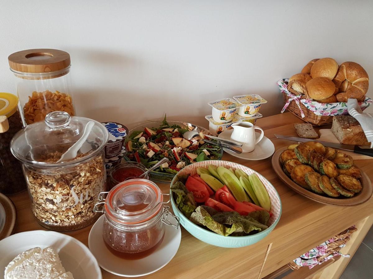 Wypoczynek Pod Lipami Bed & Breakfast รูเชียนา-นิดา ภายนอก รูปภาพ