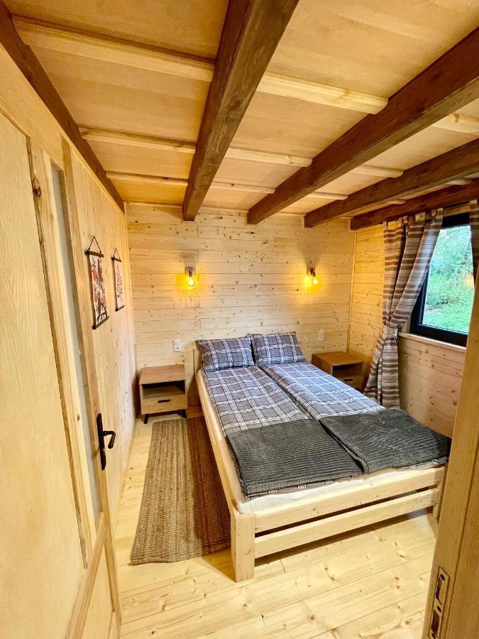 Wypoczynek Pod Lipami Bed & Breakfast รูเชียนา-นิดา ภายนอก รูปภาพ