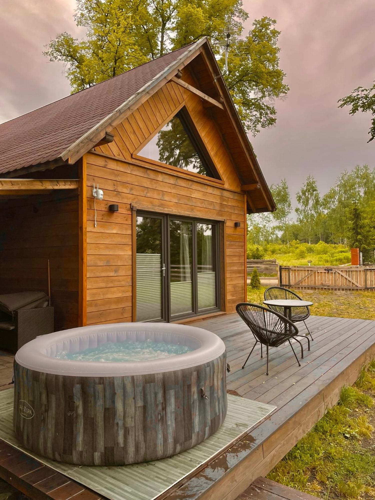 Wypoczynek Pod Lipami Bed & Breakfast รูเชียนา-นิดา ภายนอก รูปภาพ