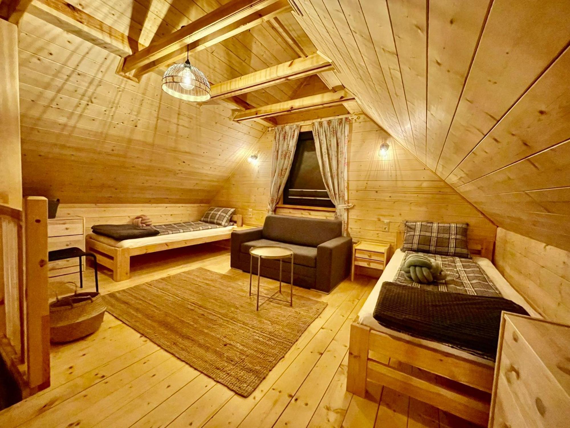Wypoczynek Pod Lipami Bed & Breakfast รูเชียนา-นิดา ภายนอก รูปภาพ