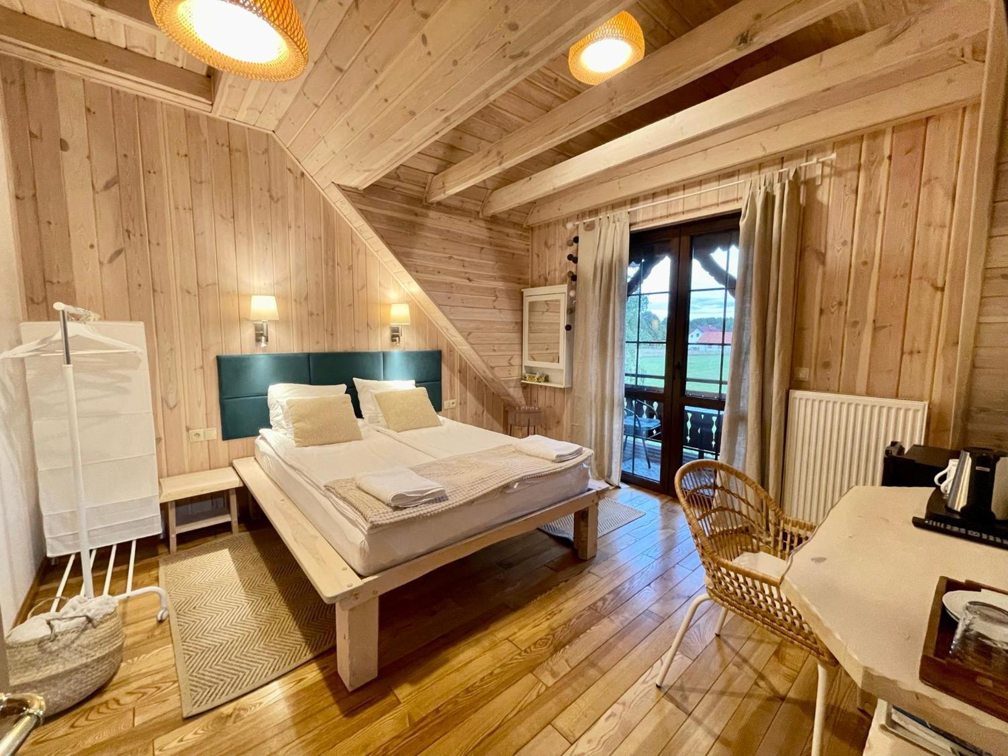 Wypoczynek Pod Lipami Bed & Breakfast รูเชียนา-นิดา ภายนอก รูปภาพ